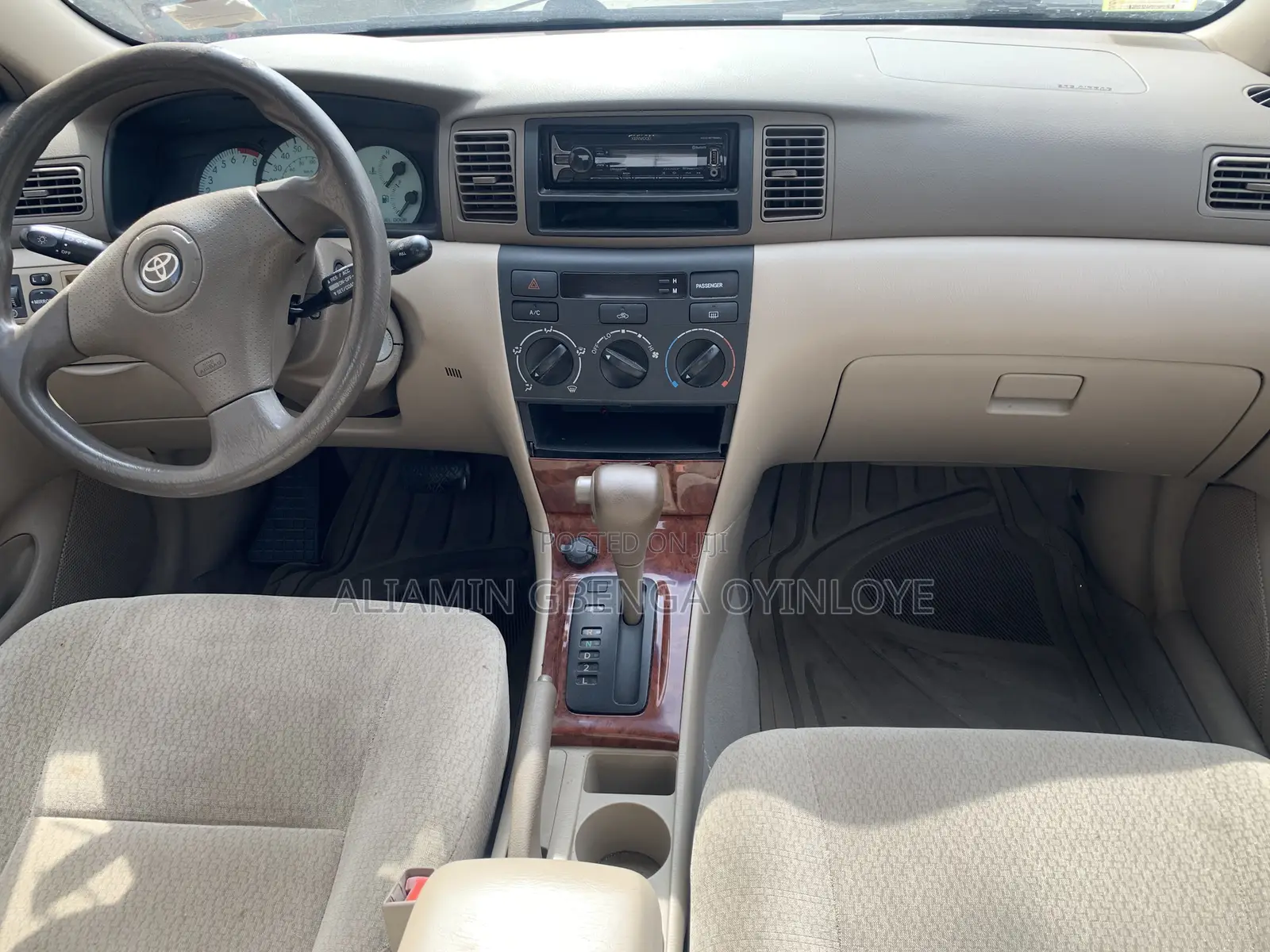 Toyota Corolla 1.5 Sedan 2002 White