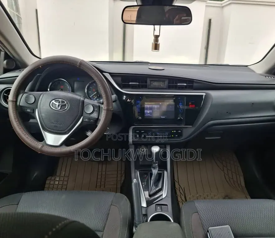 Toyota Camry 2017 Gray