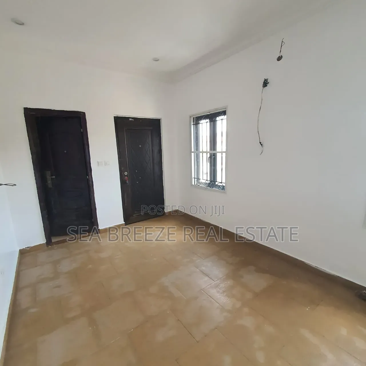 3bdrm Duplex in Lekki Agungi for sale