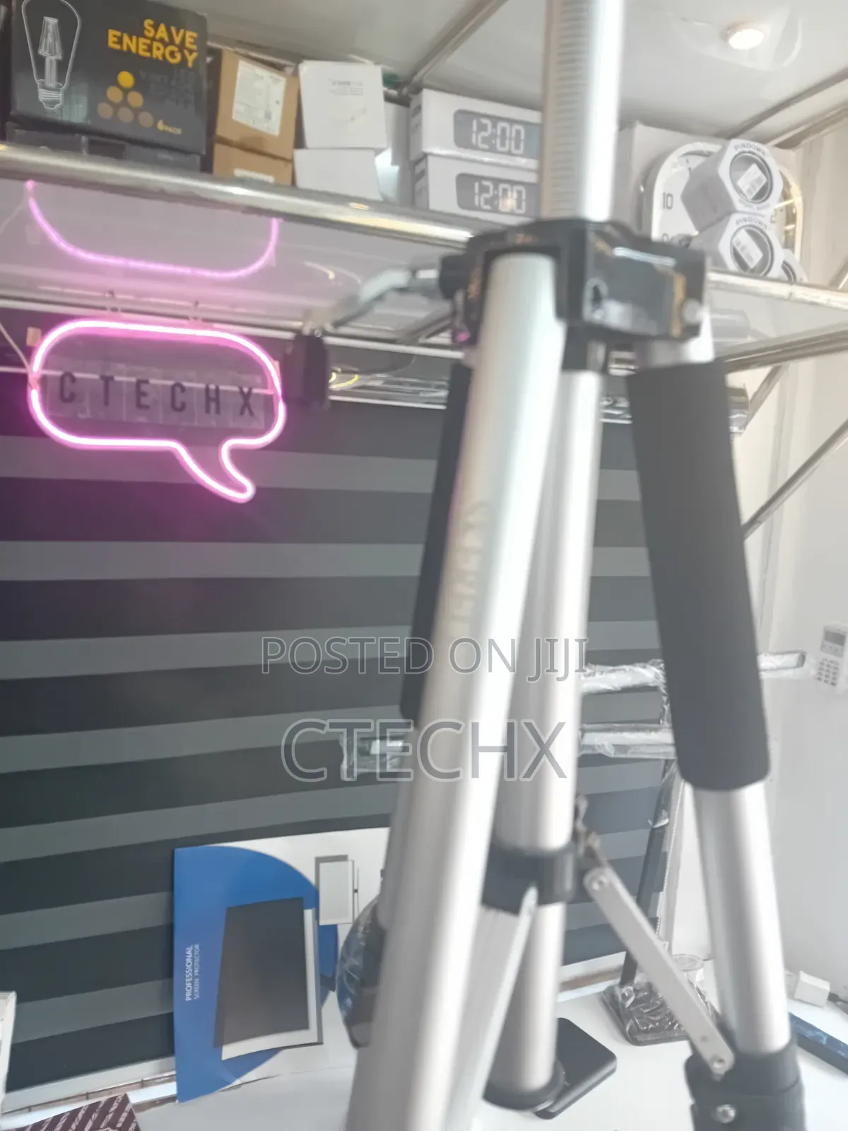 Adjustable Aluminium Tripod Stand Multi-Function Projector Laptop