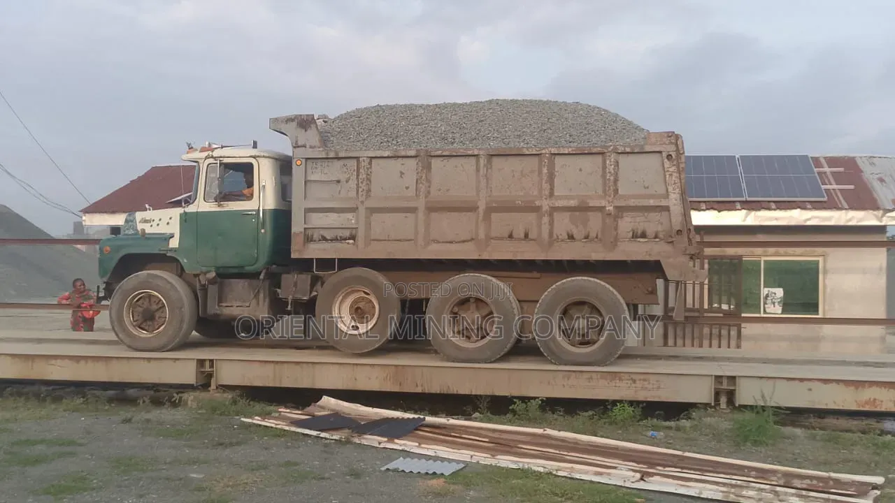 Your Trusted Chippings Supplier - For Roads, Buildings Concrete Work