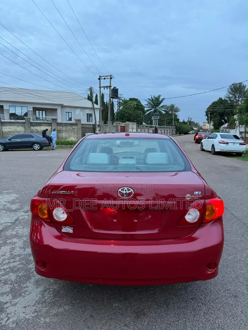 Toyota Corolla 2010 Red