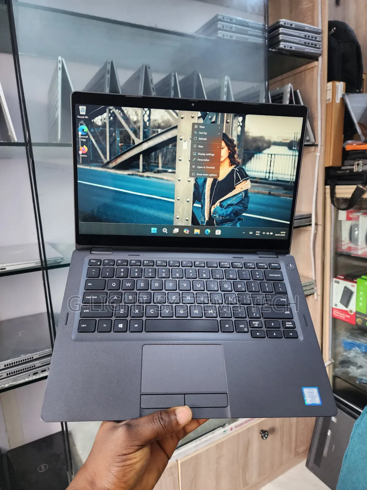 Laptop Dell Latitude 5300 2-in-1 8GB Intel Core i5 SSD 256GB