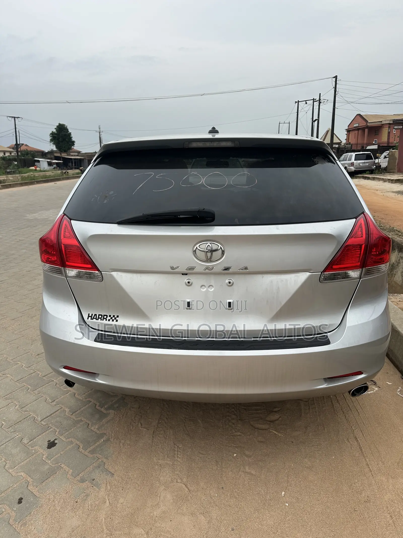 Toyota Venza XLE 2010 Silver