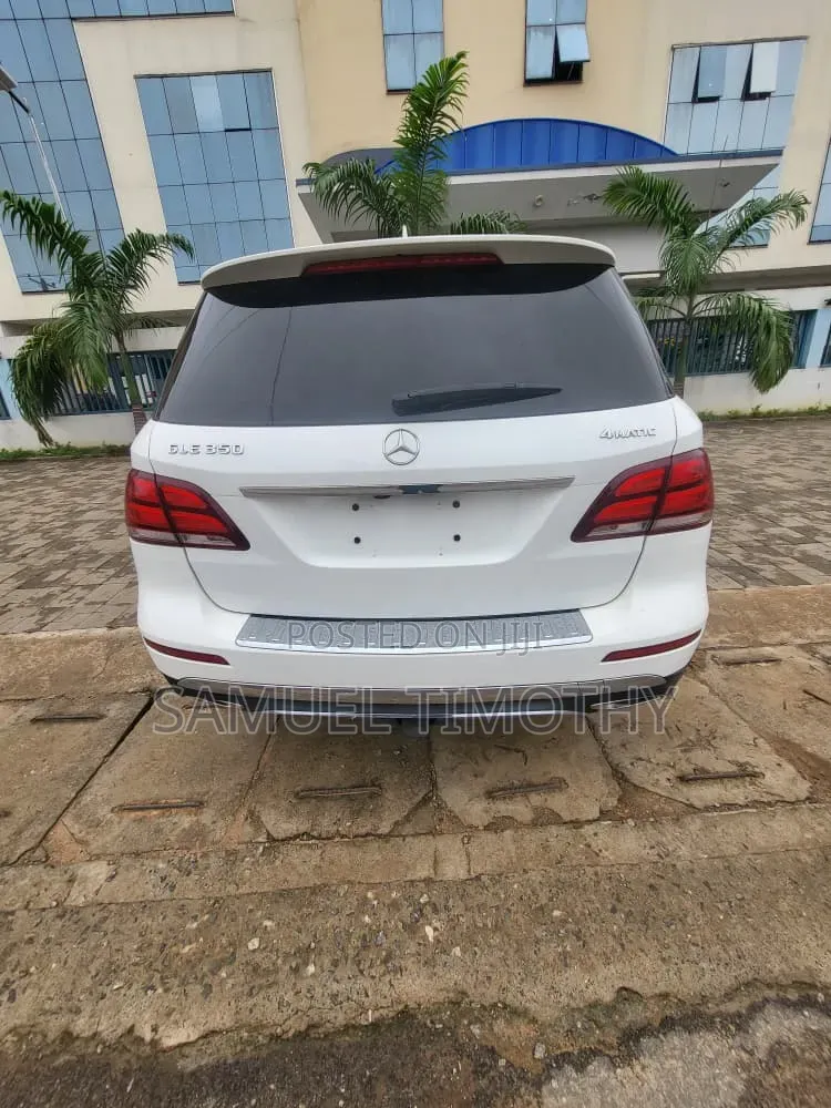 Mercedes-Benz GLE-Class 2017 White