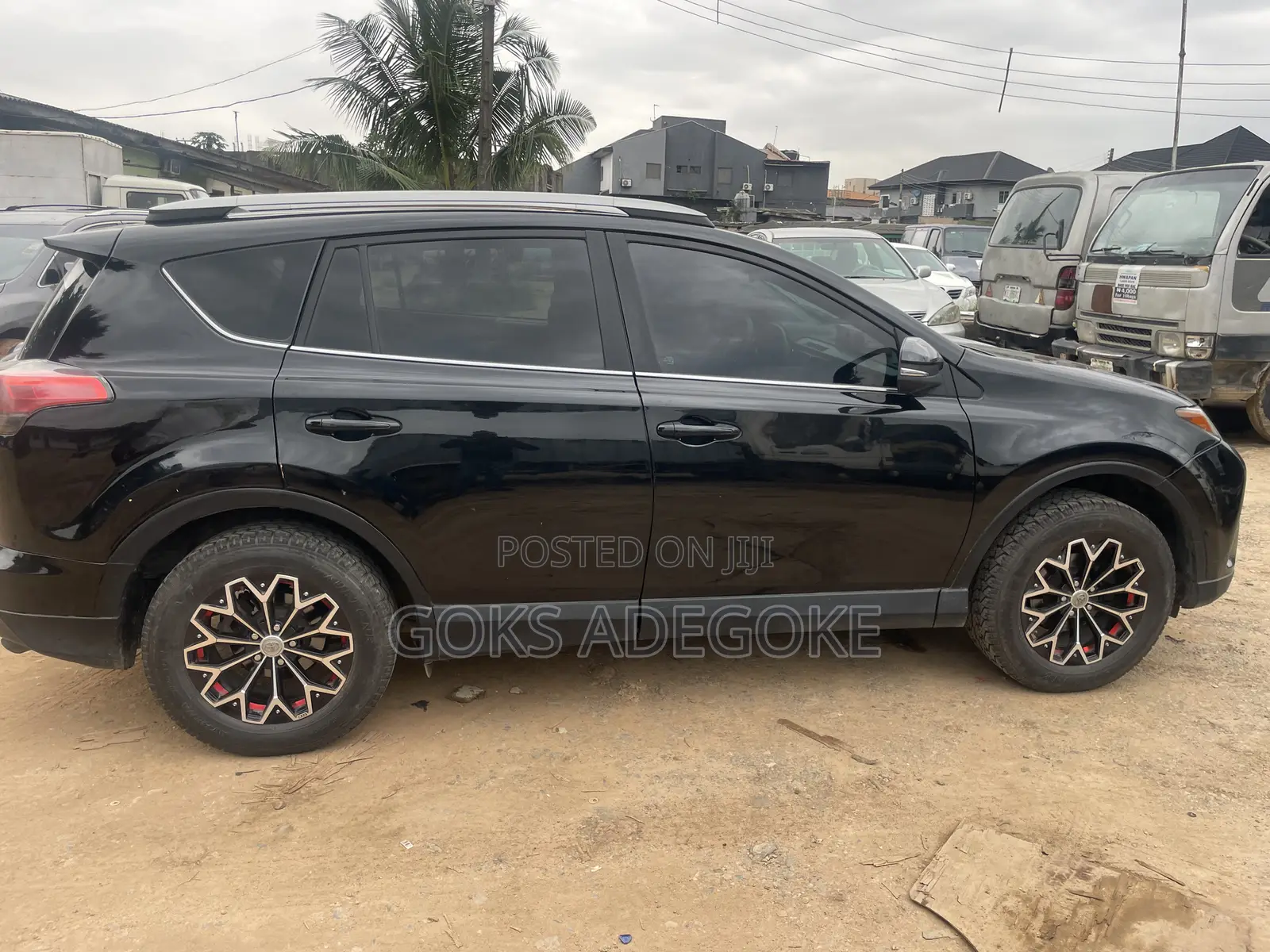 Toyota RAV4 XLE FWD (2.5L 4cyl 6A) 2017 Black