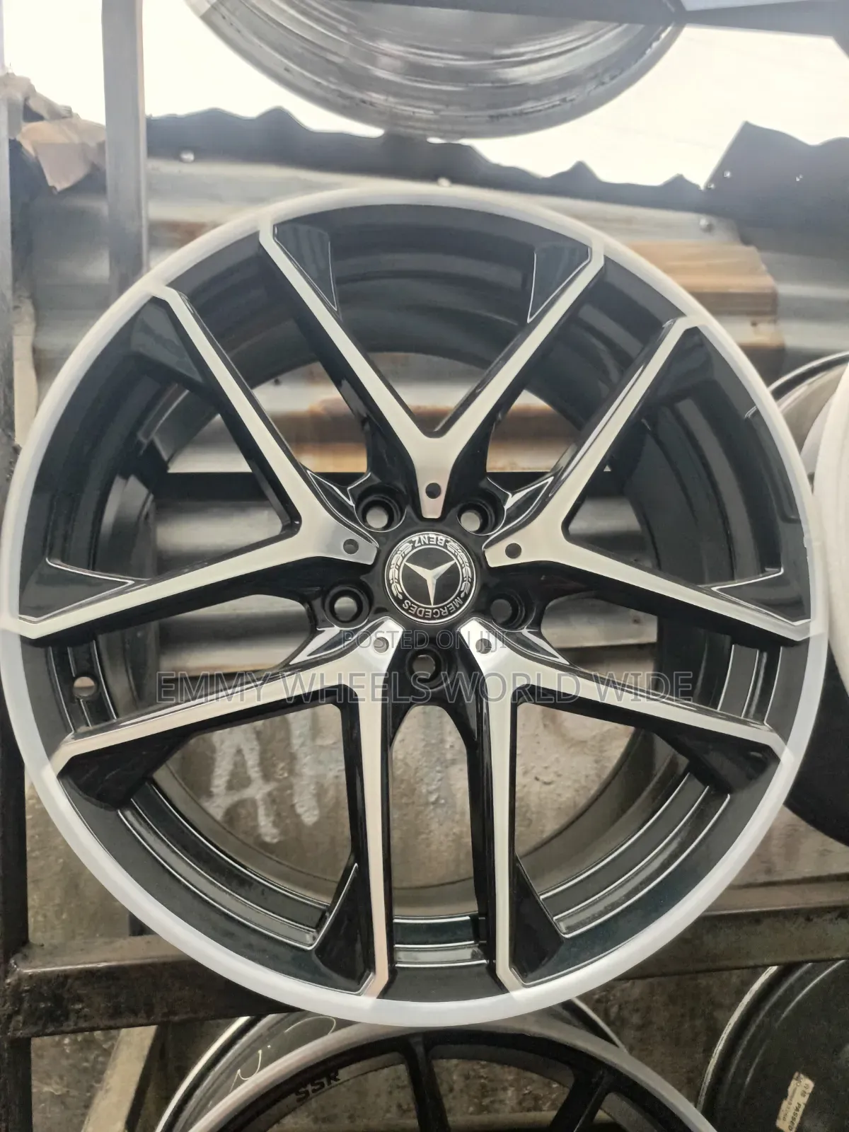 18inches for M/Benz Black and Stainless for C300 ,E350 Available