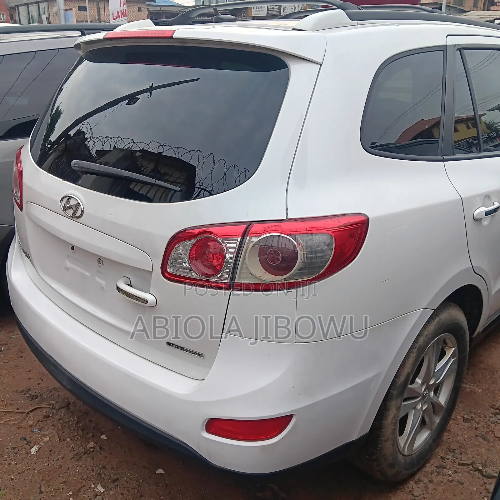 Hyundai Santa Fe Limited 2012 White