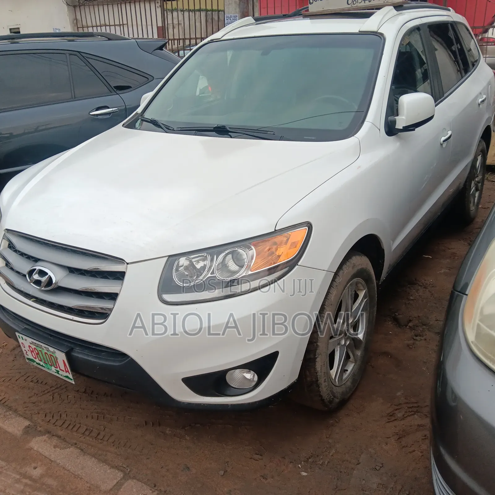 Hyundai Santa Fe Limited 2012 White