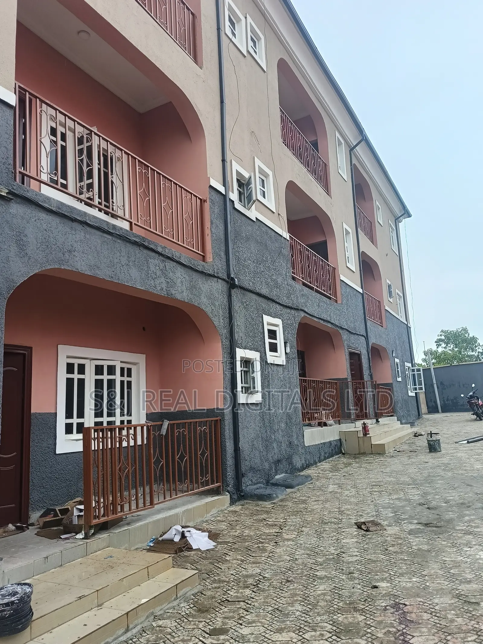 2bdrm Block of Flats in Kubwa for rent