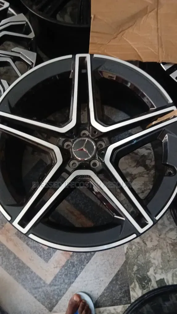 Mercedes Rim Size 20