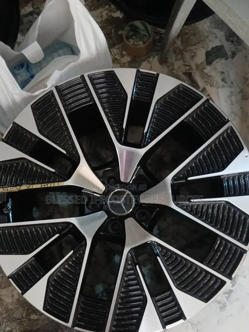 Mercedes Rim Size 20