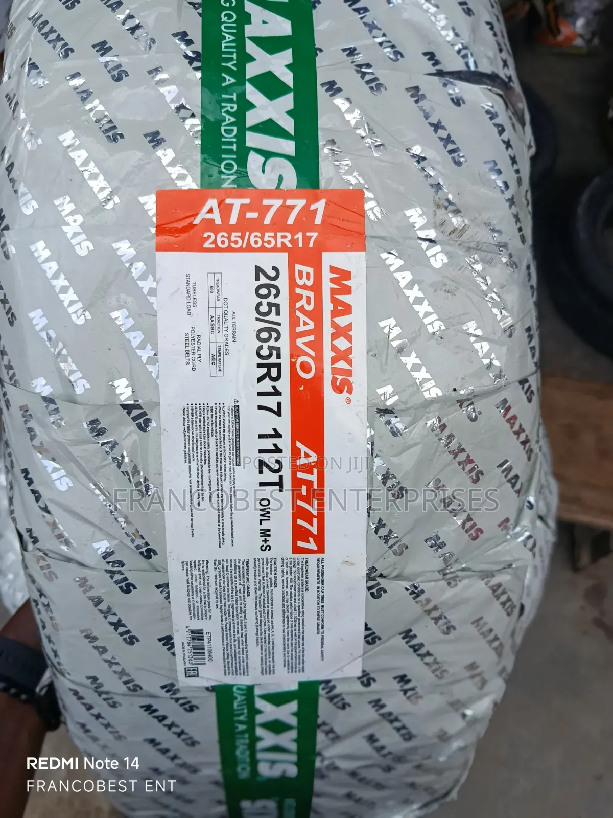 265/65r17 Maxxis Bravo Tire
