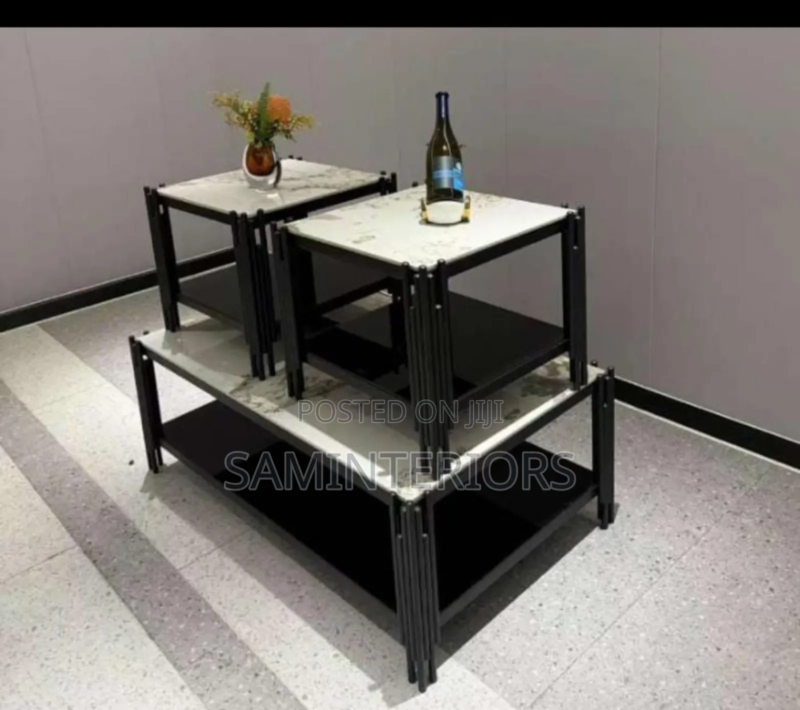 Luxury Set of Center Table With Stools