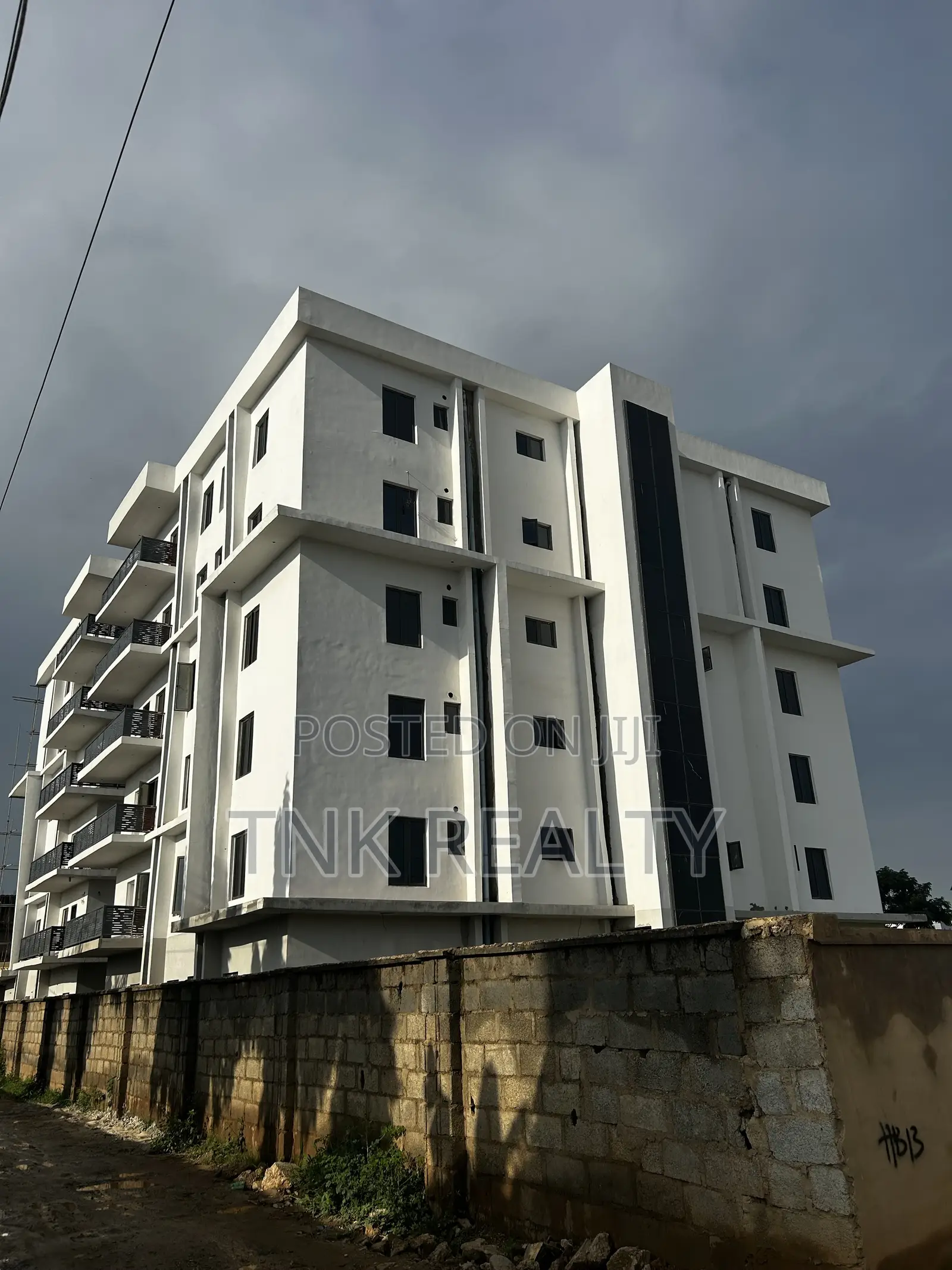 3bdrm Block of Flats in Katampe (Main) for sale