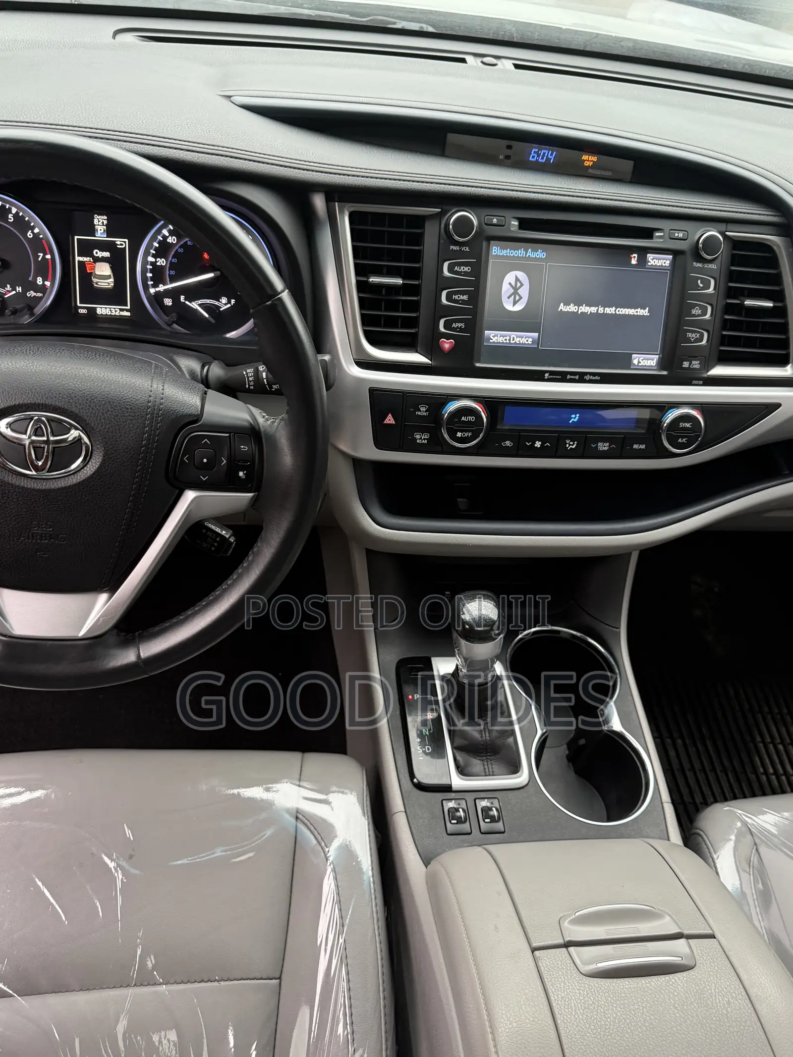 Toyota Highlander XLE 4x2 V6 (3.5L 6cyl 8A) 2017 Silver