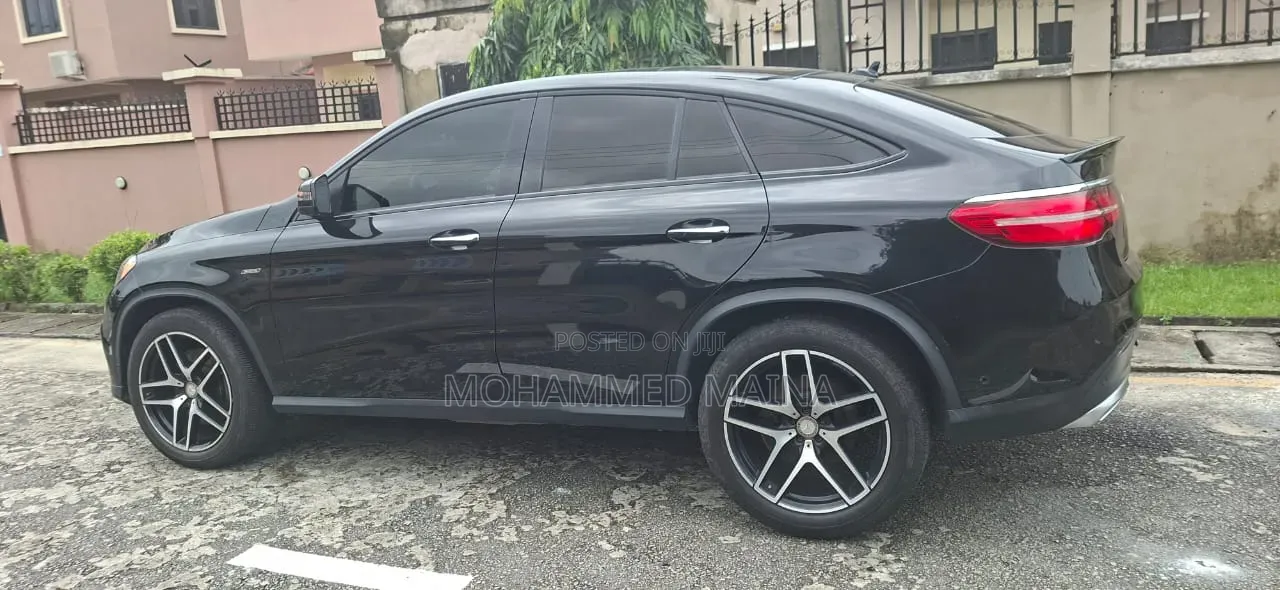 Mercedes-Benz GLE-Class 2016 Black
