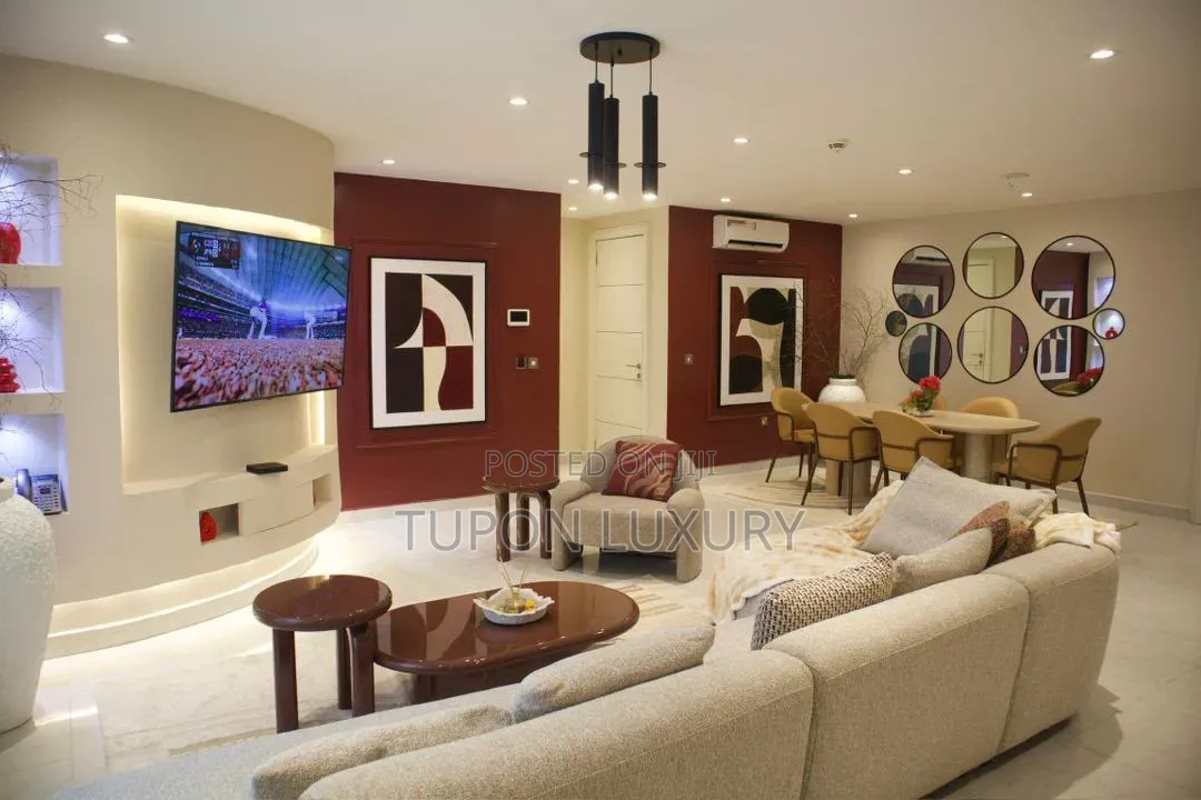 Luxury 3bed in Iconic Towers Vi, With POOL,GYM, PS5, LOUNGE. ETC