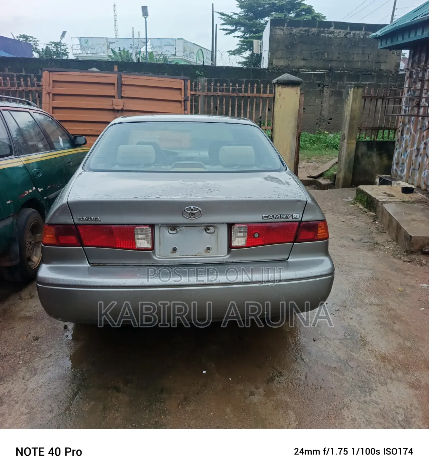 Toyota Camry 2001 Gray