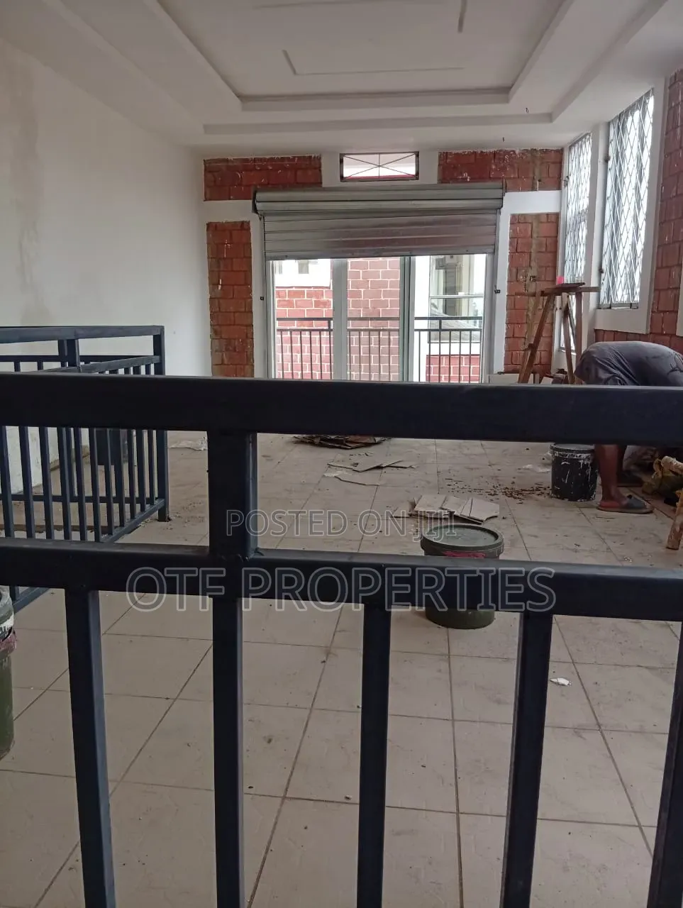 Shop/Office/ Warehouse in Fo1 Market Kubwa