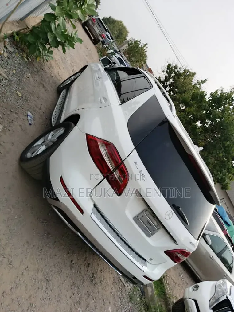 Mercedes-Benz M Class 2013 White