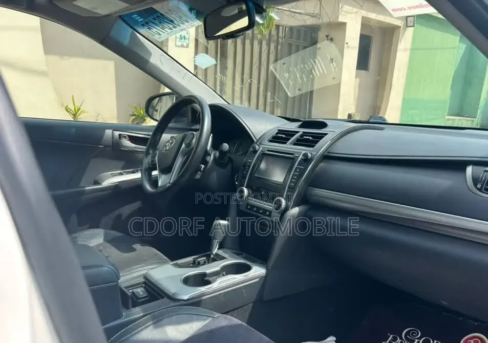Toyota Camry 2013 White
