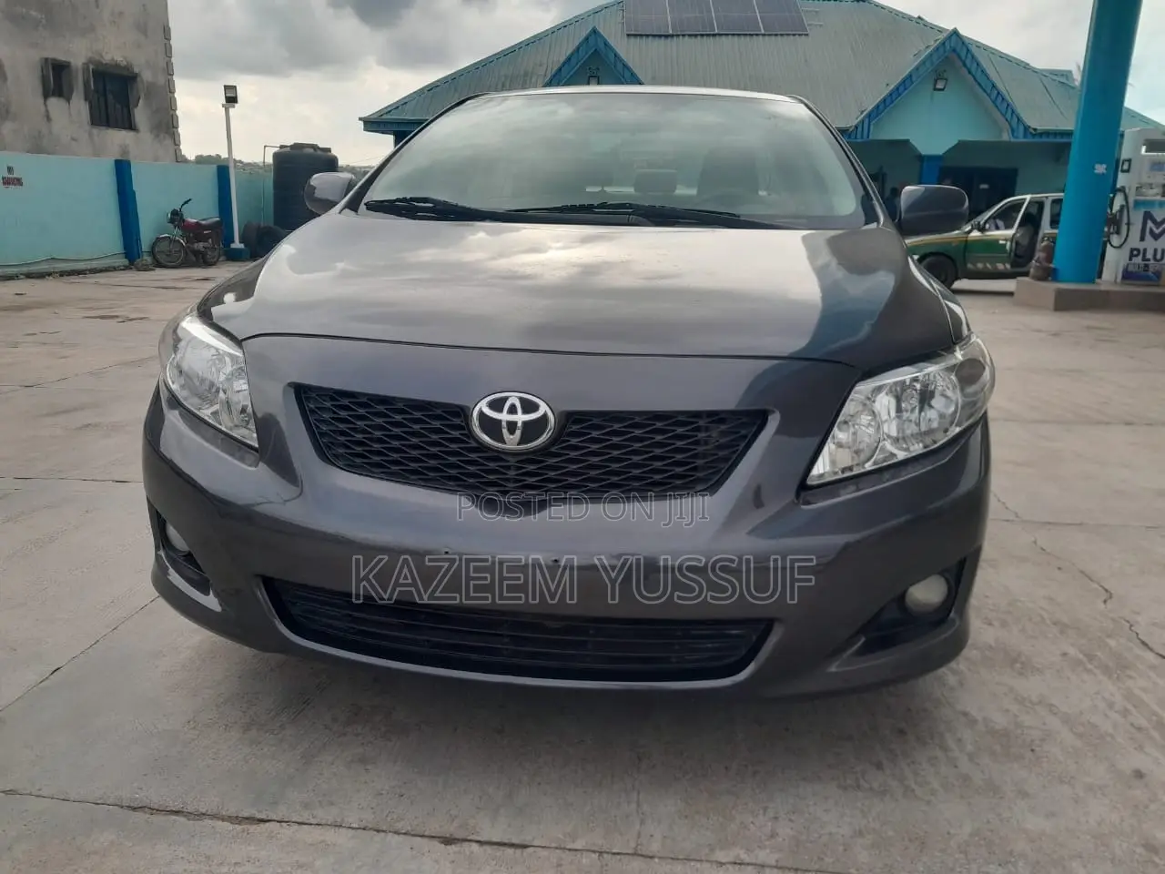 Toyota Corolla XRS 4dr Sedan (2.4L 4cyl 5A) 2010 Gray