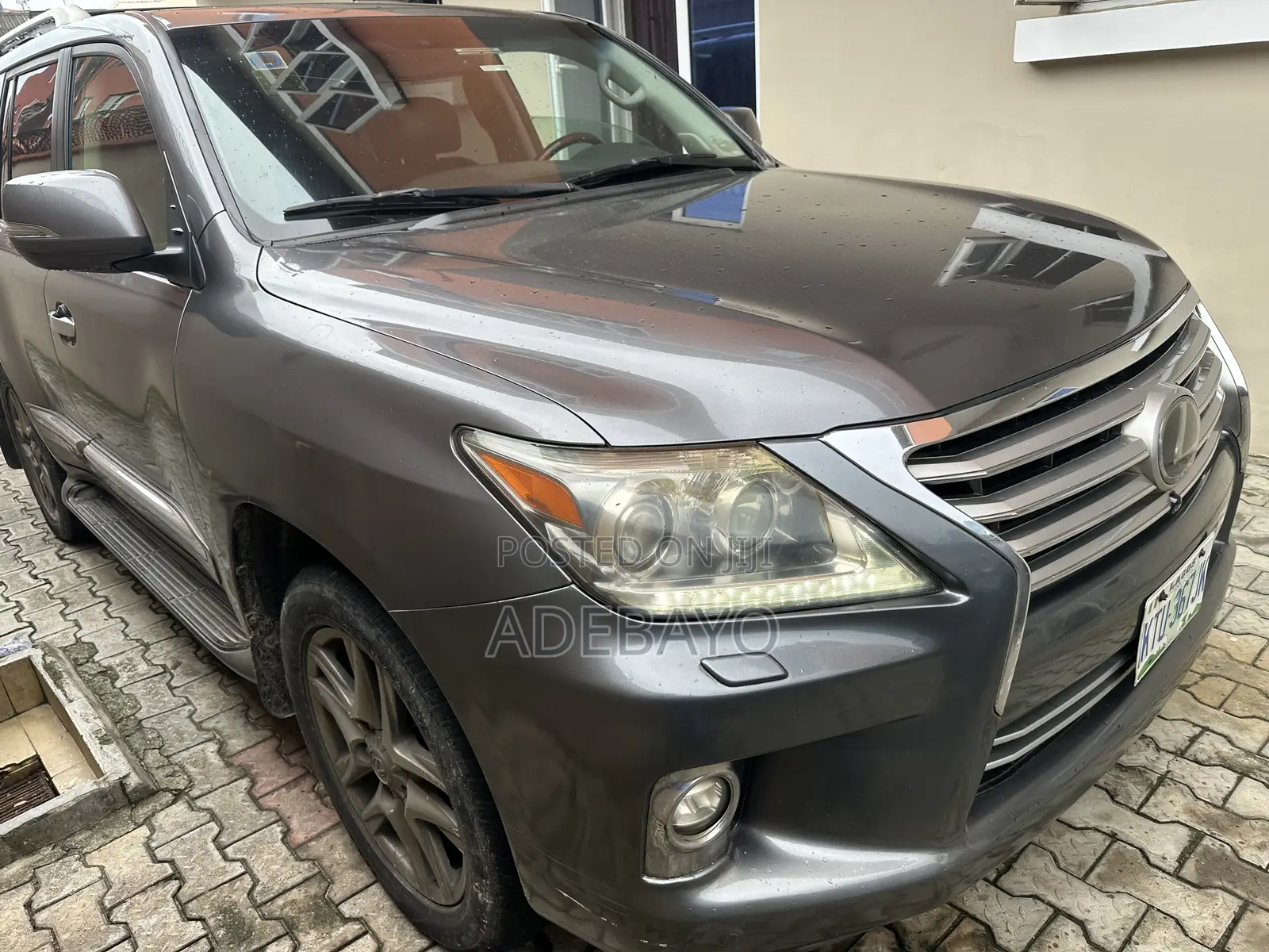 Lexus LX 570 AWD 2014 Gray