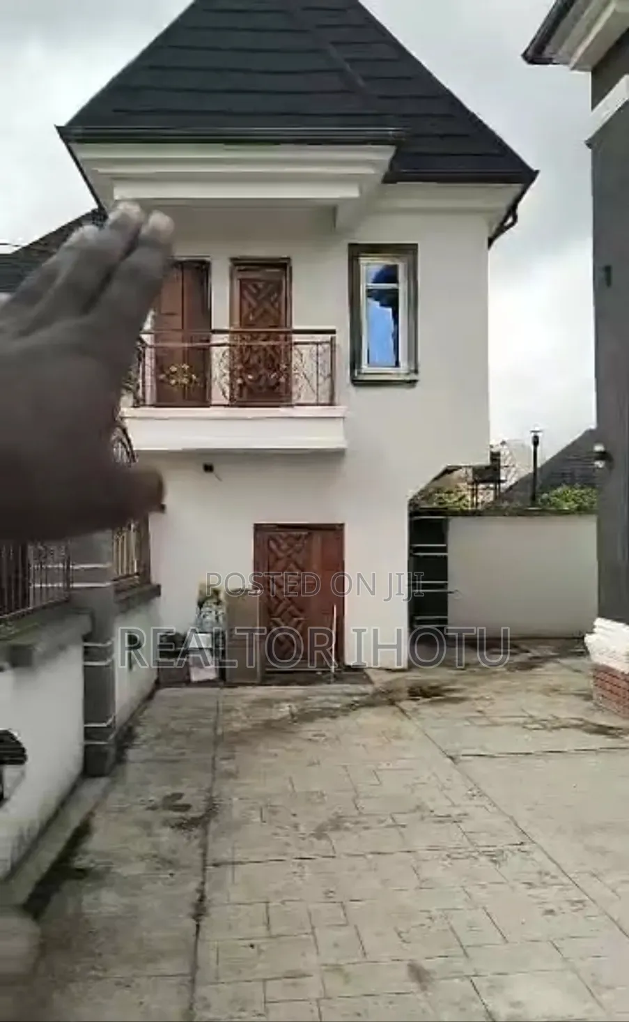 5bdrm Duplex in Owerri for sale