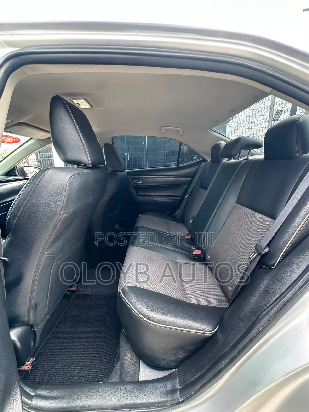Toyota Corolla S Plus 4dr Sedan (1.8L 4cyl 6M) 2015 Silver