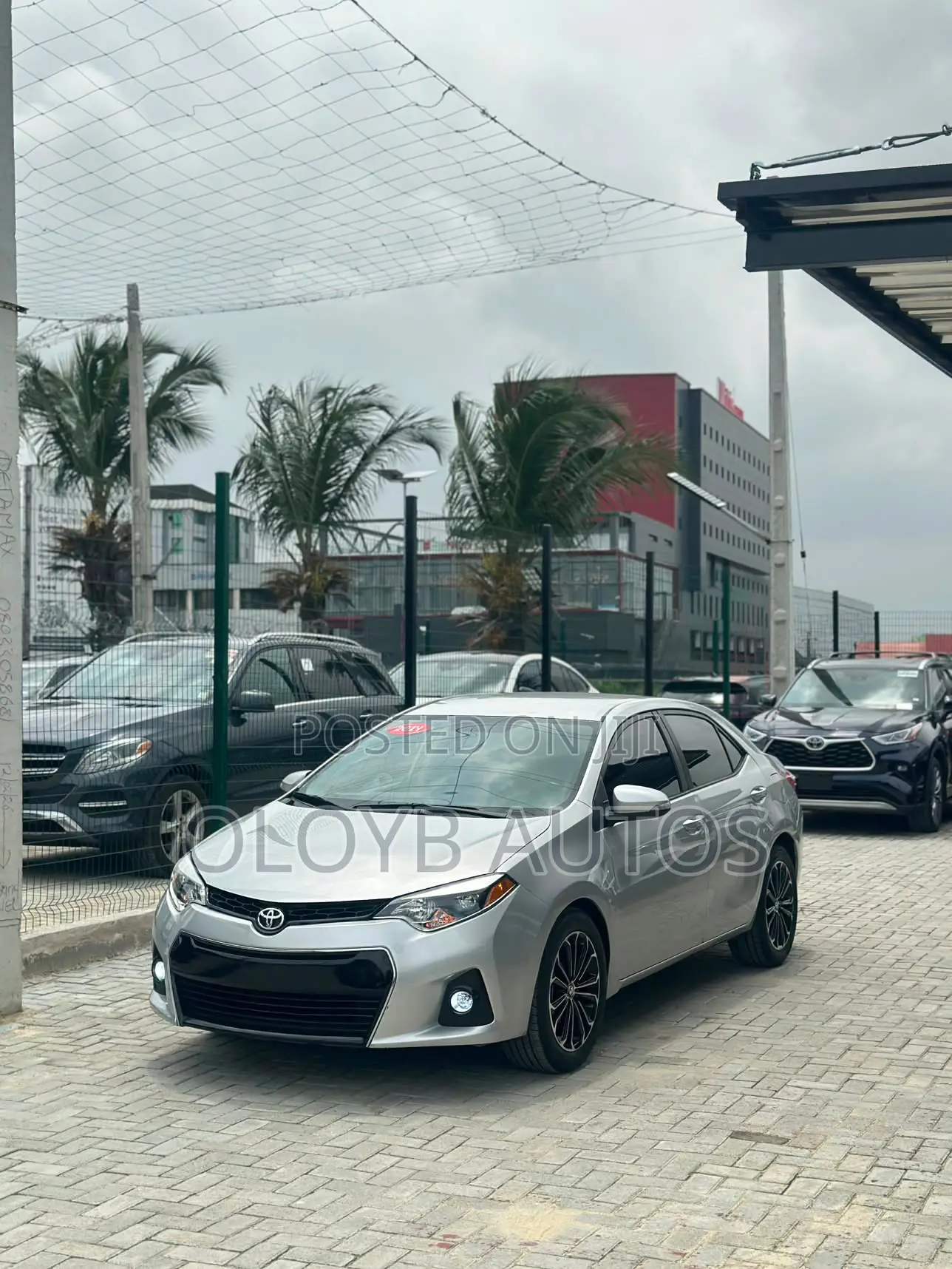 Toyota Corolla S Plus 4dr Sedan (1.8L 4cyl 6M) 2015 Silver