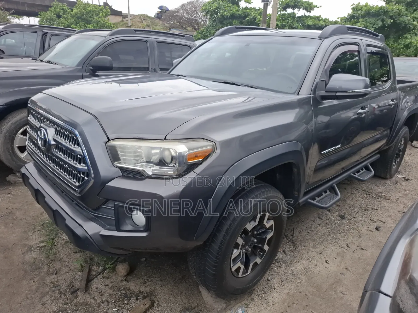 Toyota Tacoma 2018 Gray