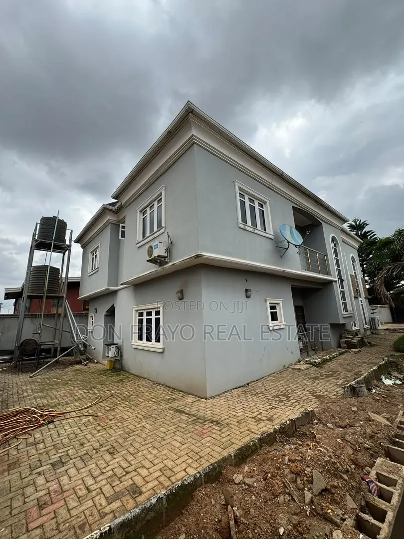 5bdrm Duplex in Adewunmi Layout, Agbowo for sale