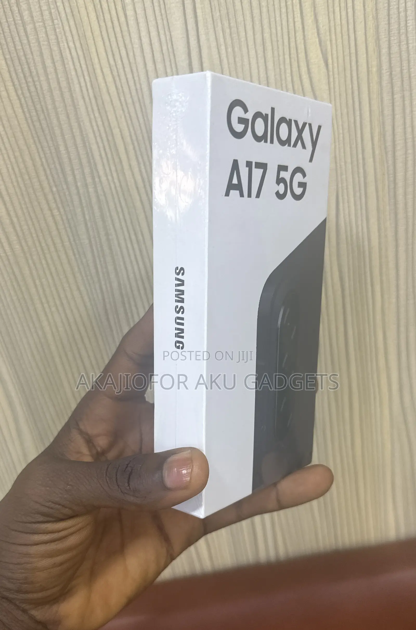New Samsung Galaxy A17 5G 128 GB Black