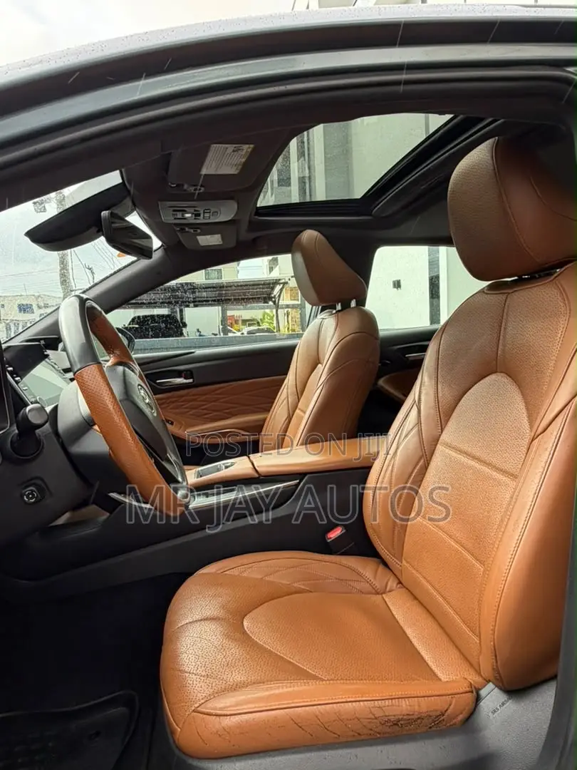 Toyota Avalon 2019 Gray