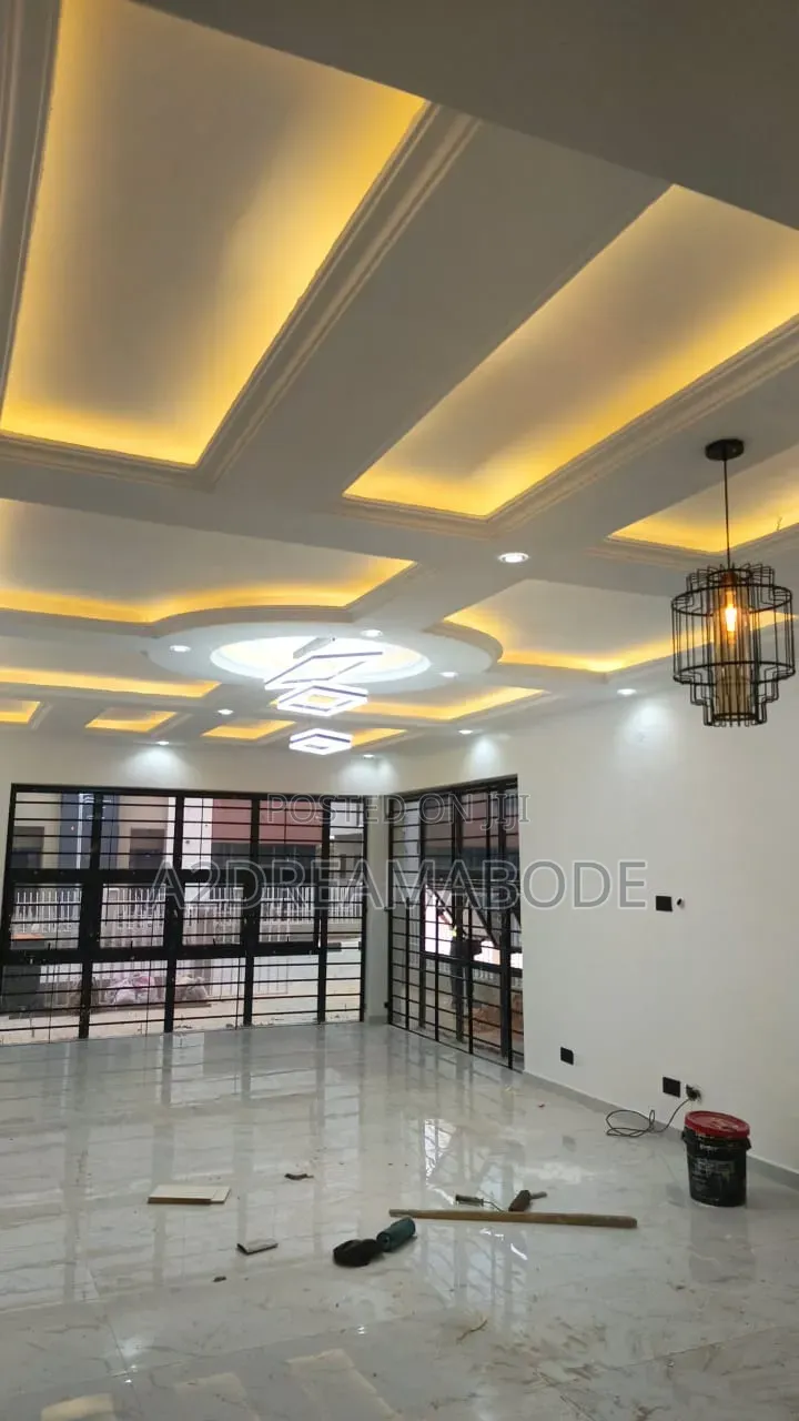4bdrm Duplex in Ogudu for rent