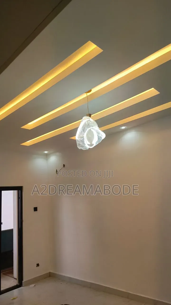 4bdrm Duplex in Ogudu for rent
