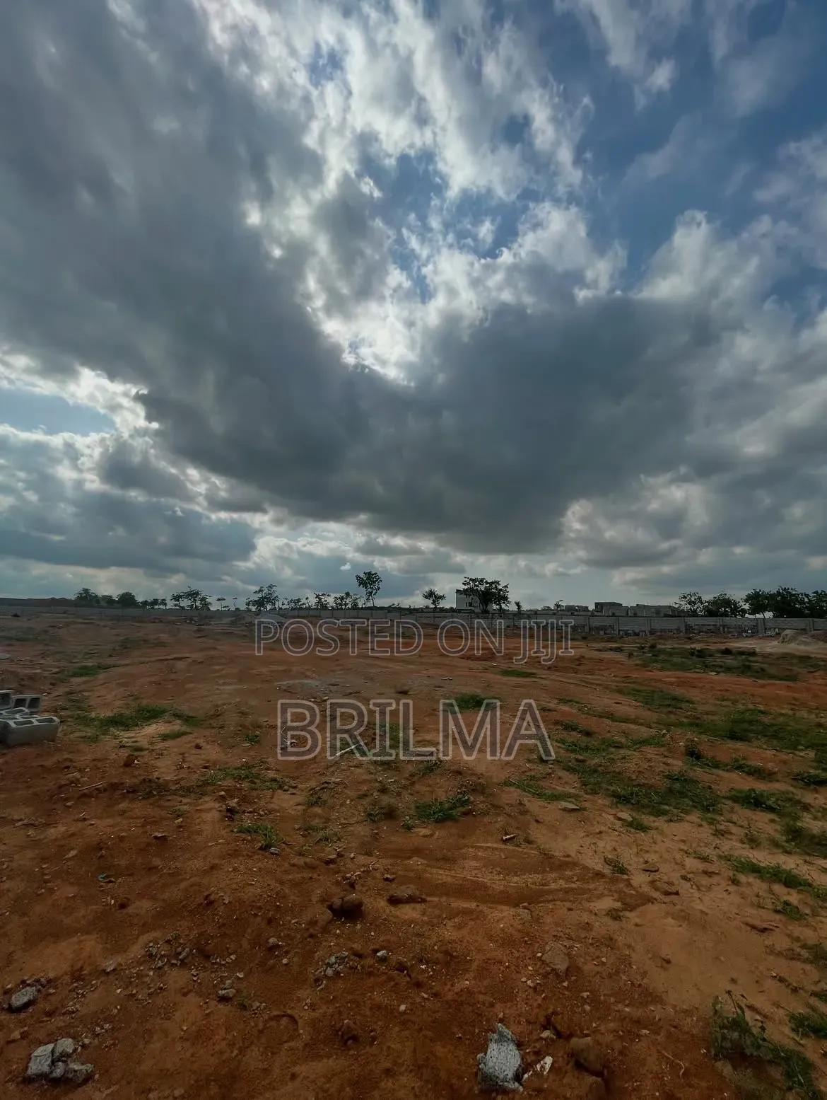 4.3 Hectares of Land in Jahi for Sale