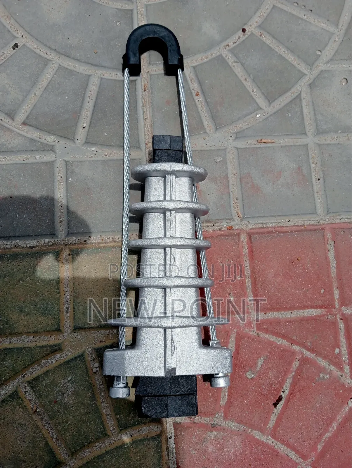 ADSS Fiber Optic Suspension Clamp – Aerial Cable for Telecom