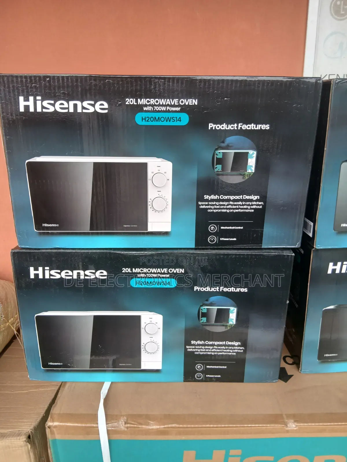 Brand New Original Hisense 20 Liters White Manual Microwave Oven.