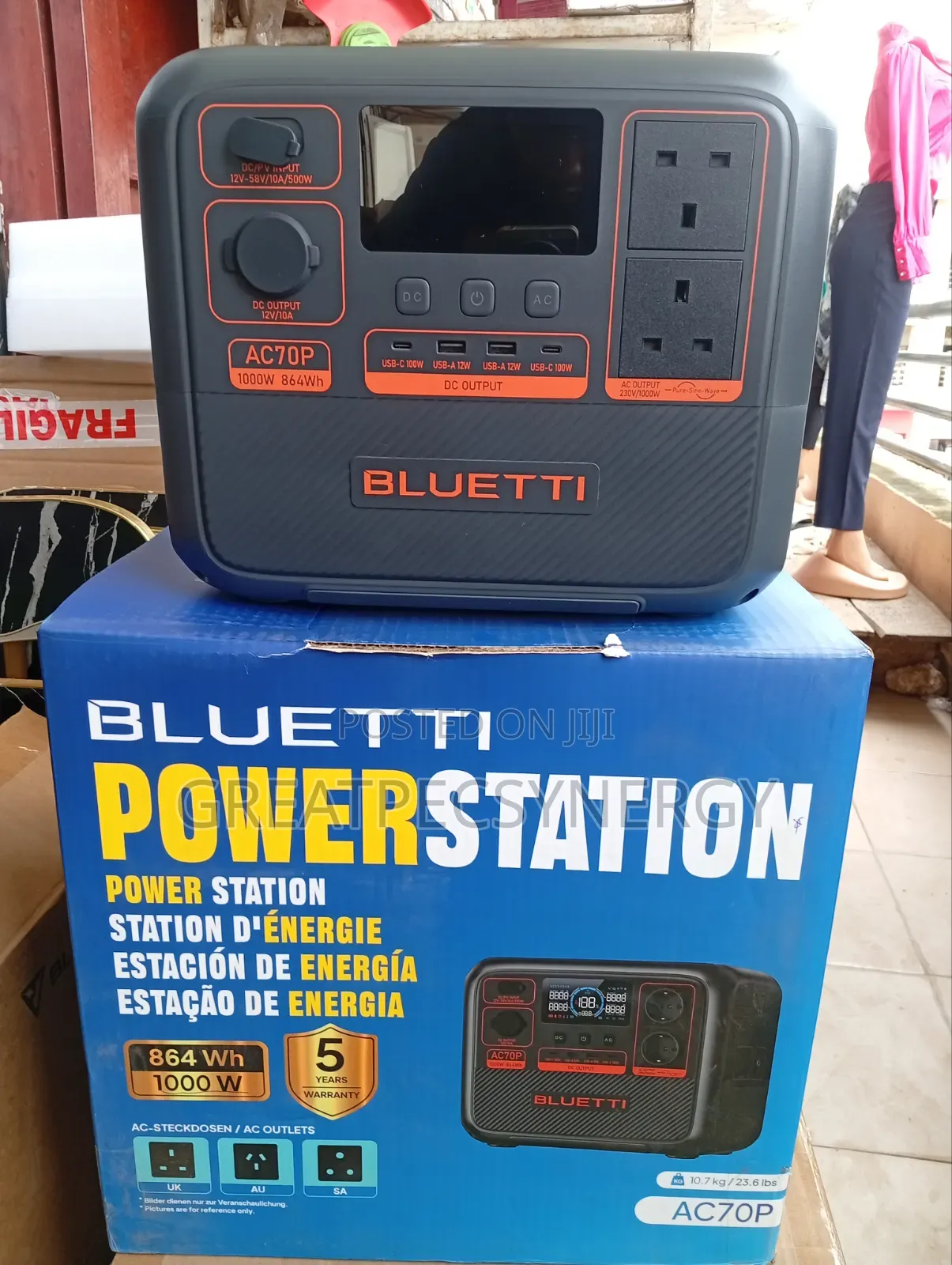 Bluetti Ac70P 1000w/864Wh Portable Power Station