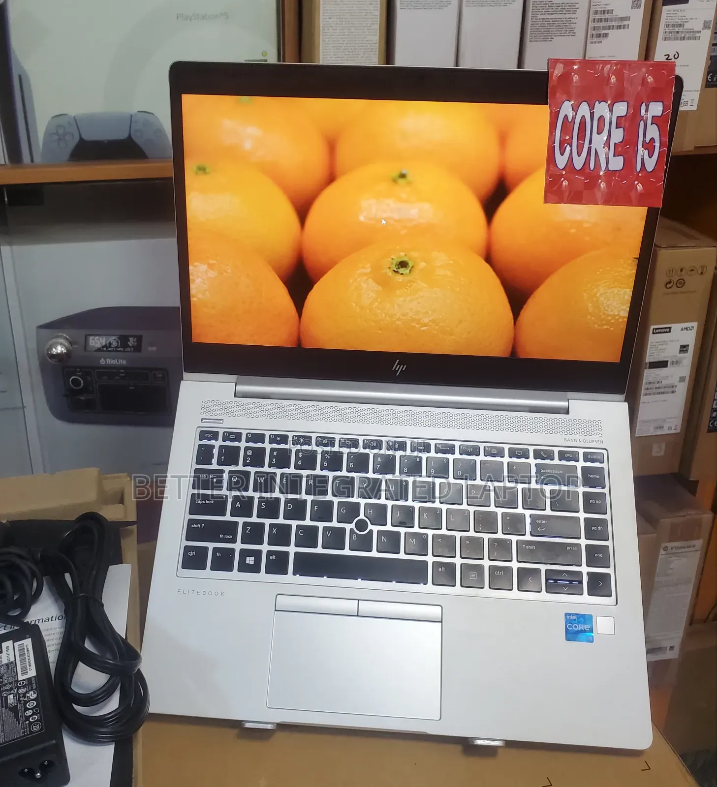 New Laptop HP EliteBook 820 G4 12GB Intel Core 5 SSD 1T