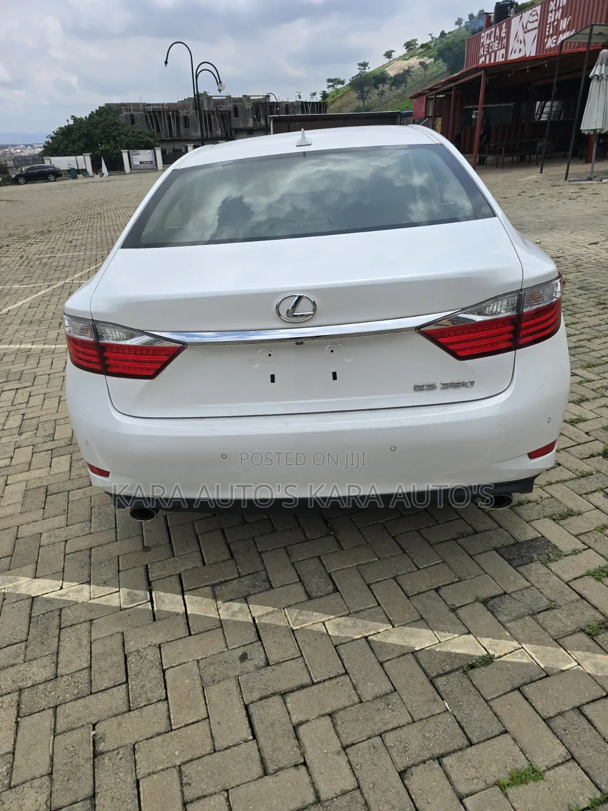 Lexus ES 2015 White