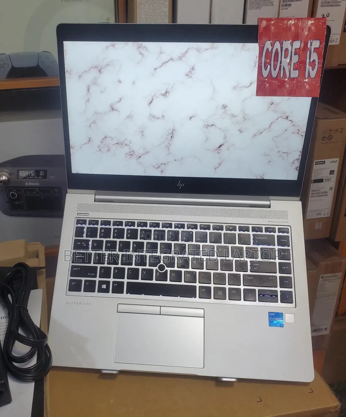 New Laptop HP EliteBook 820 G4 8GB Intel Core 5 SSD 256GB