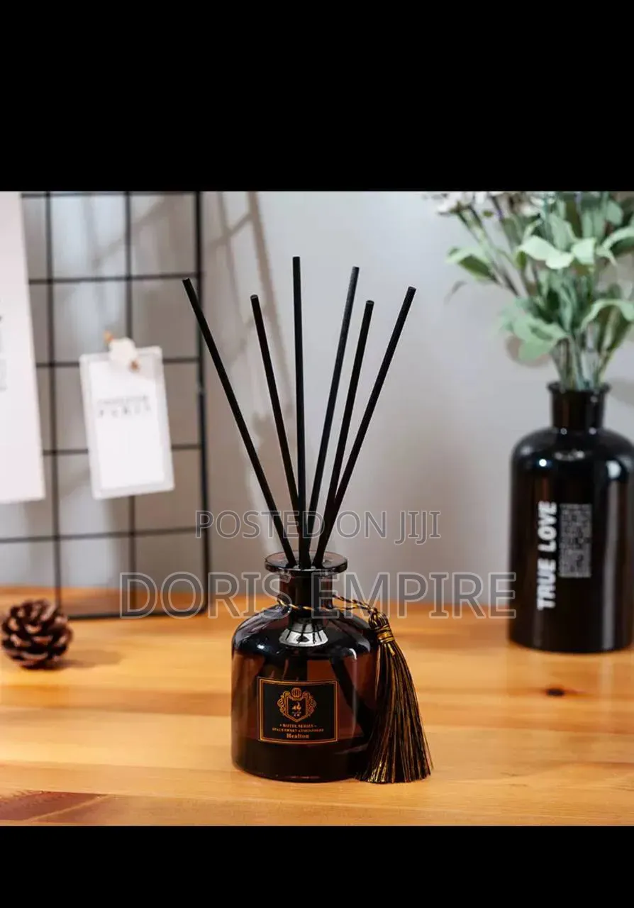 120 Ml High Quality Diffuser in Jasmine, Hilton, Freesia