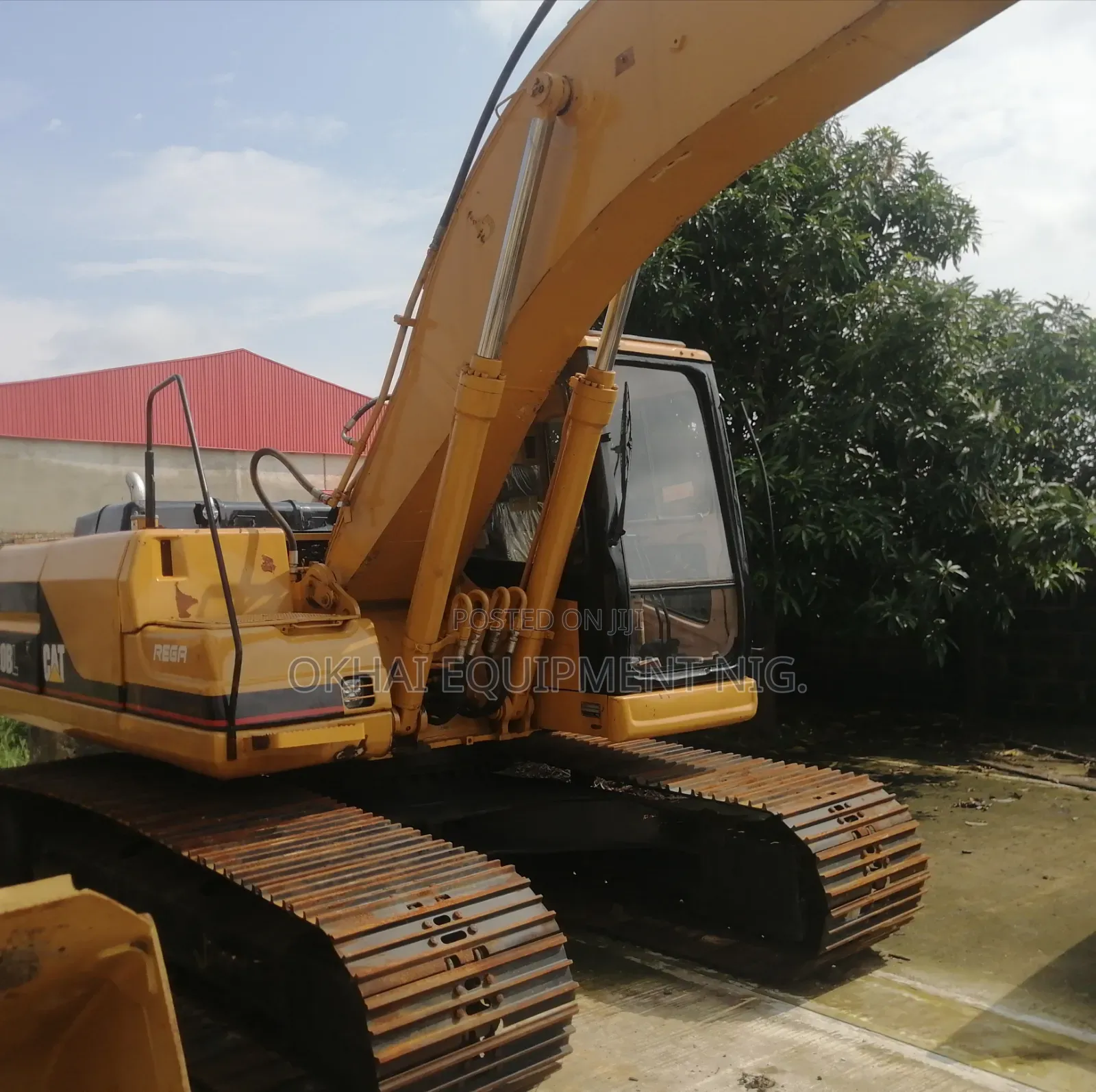 Tokunbo CAT Excavator 320BL
