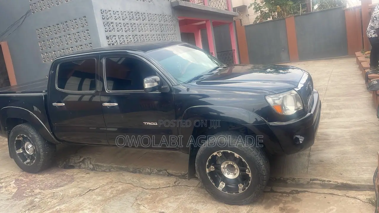 Toyota Tacoma PreRunner Access 2007 Black