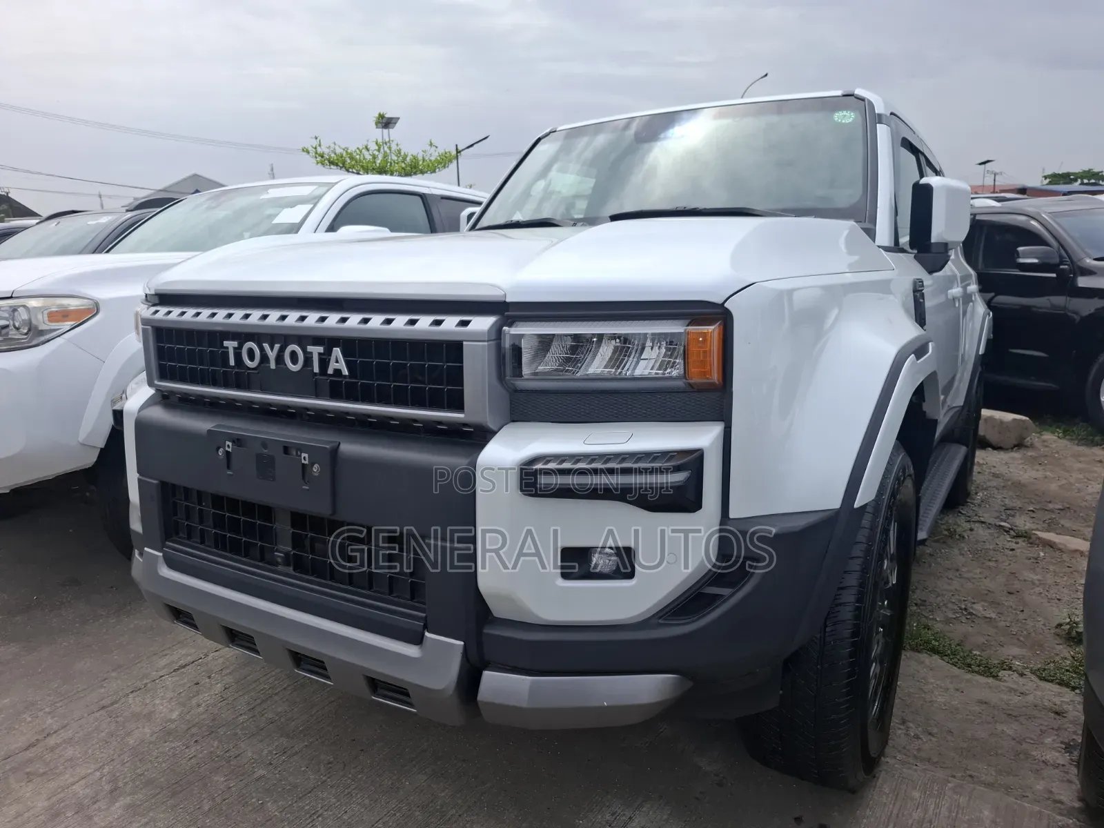 Toyota Land Cruiser 2025 White