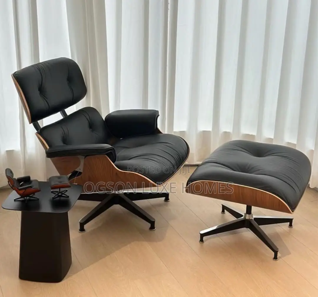 Exclusive Relaxing Accent Chair