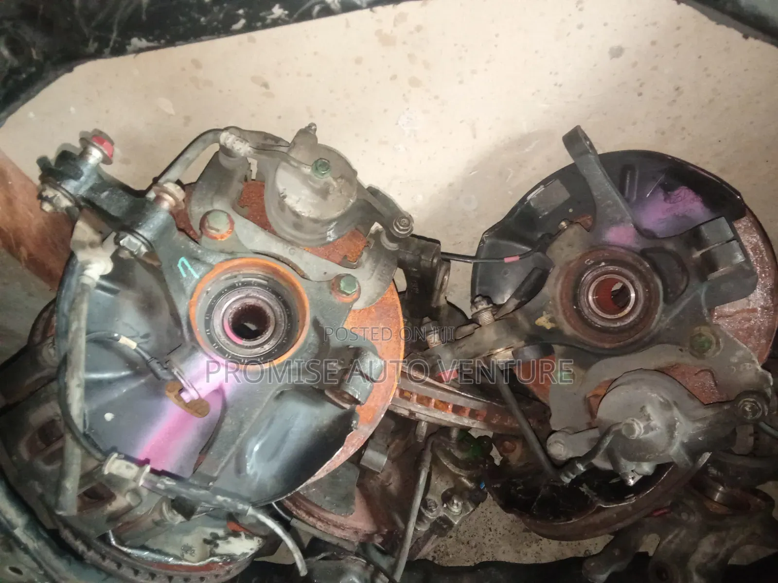 Complete Front Hub Hyundai Ix35 Tucson Sportage 2012